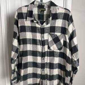 Stanley Men's Large Black and White Buffalo Plaid Flannel Button-Up Shirt#7